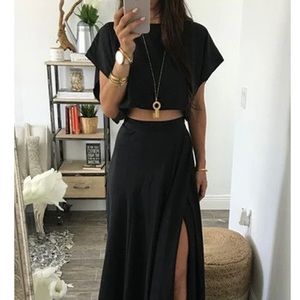 Shirt sleeve crop top and long skirt with slit